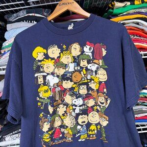 Rare ‘00s peanuts snoopy characters t shirt navy blue xl
